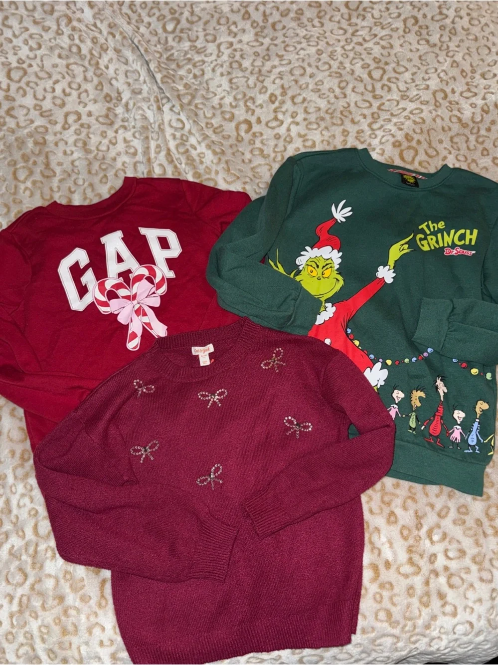 GAP / Cat & Jack Sweatshirt with Candy-Cane The Grinch